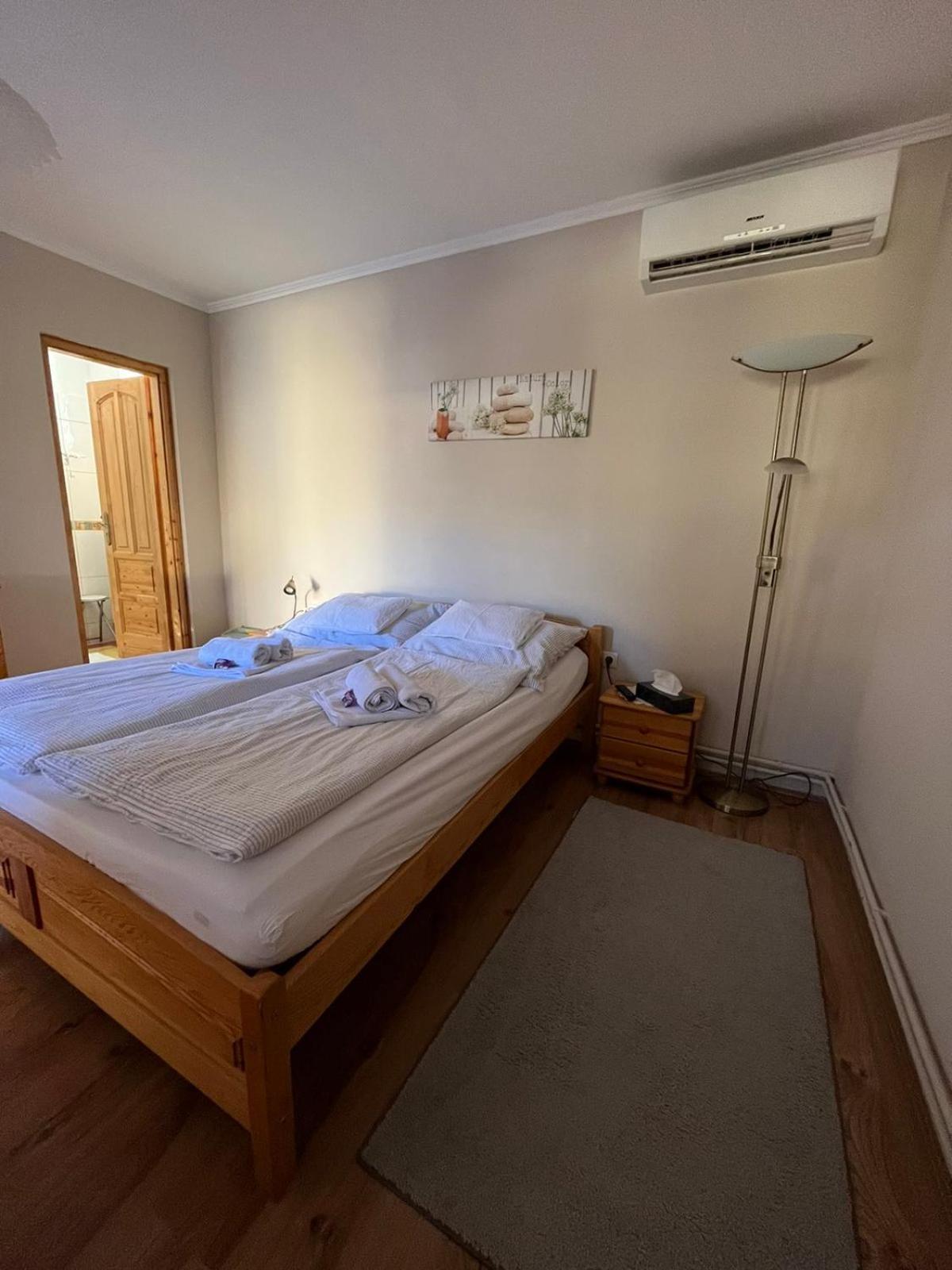 Eckhardt Vendeghaz Hotell Villány Exteriör bild